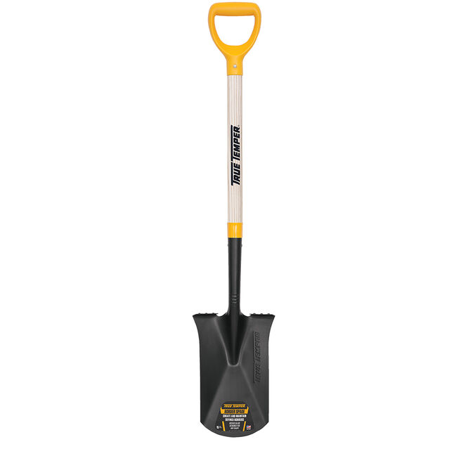Border Spade with Comfort Step and D-Grip on Hardwood Handle