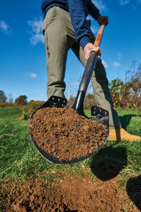 PowerEdge Digging Shovel with Wood Handle image number 2