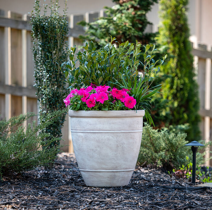 18in RUBBER Wright Planter image number 1