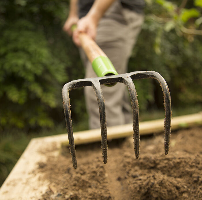 4-Tine Forged Cultivator image number 2