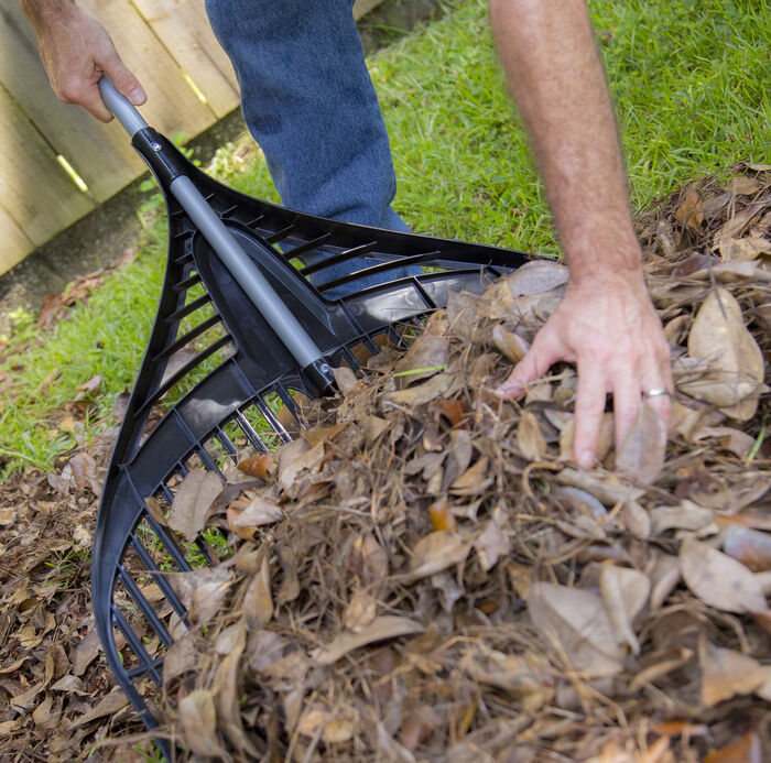 26 Inch Poly Leaf Rake image number 3