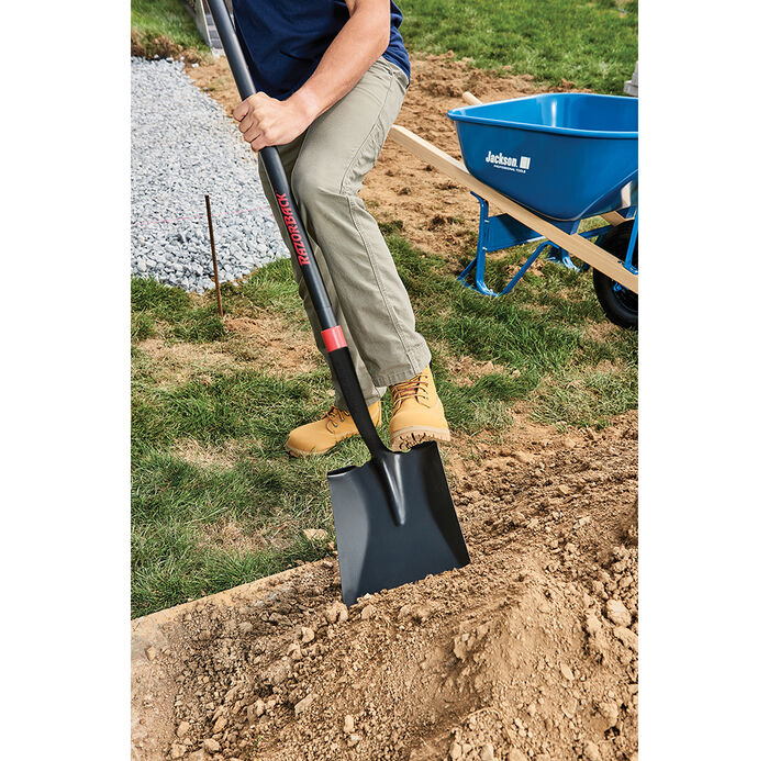 PowerEdge Transfer Shovel with Fiberglass Handle image number 3