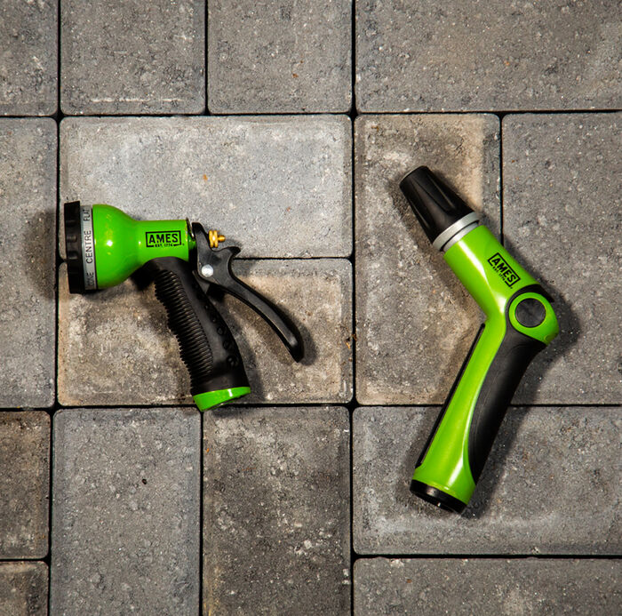 2-Piece Garden Hose Sprayer Set with Jet Nozzle and 7-Pattern Nozzle image number 2