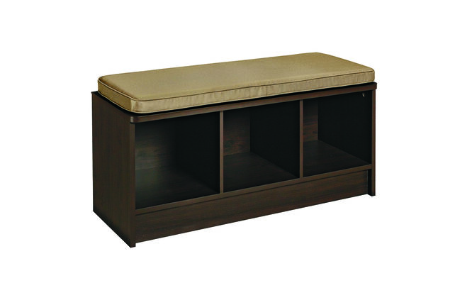 3 bancs cubes