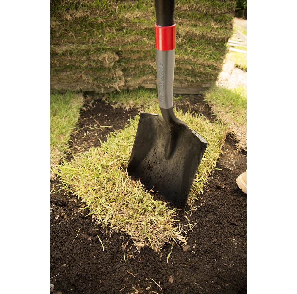 PowerEdge Transfer Shovel with Fiberglass Handle | Home by AMES