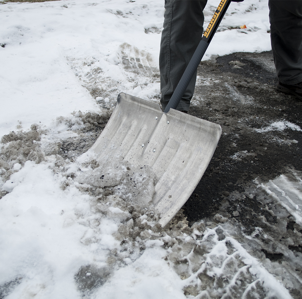 18 Inch Aluminum Snow Shovel with D-Grip | Home by AMES